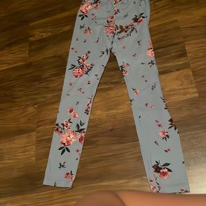 Brand:Children’s Place. Size:XL (First) XXL (Second). Color:A lot of different